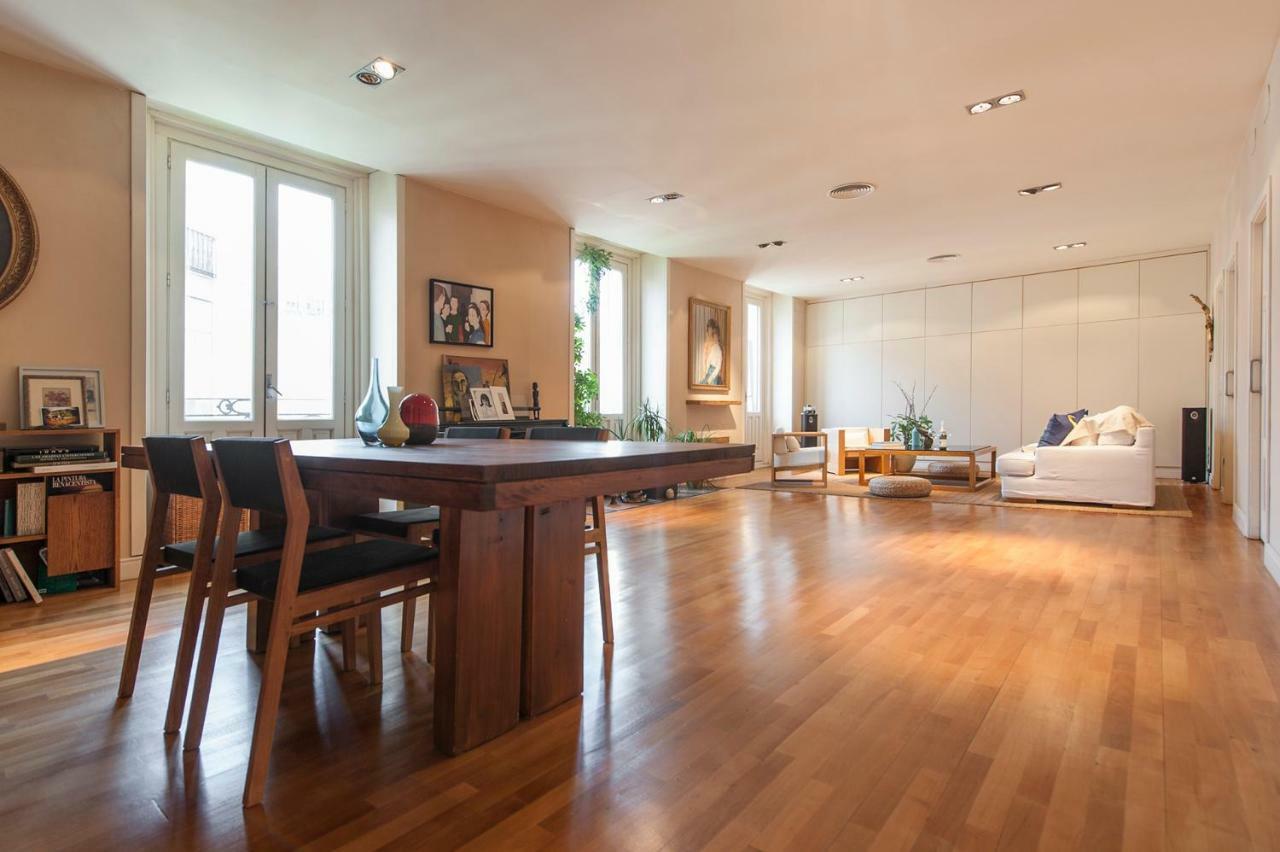 Cinema Exclusive - Sol Ii Collection - Elevenhost Apartment