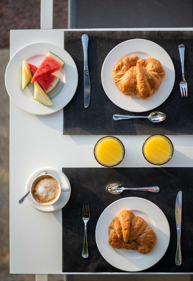 Hotel Restaurant Juanito Platja *