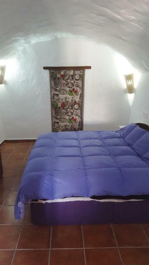 Cuevas D. Alvaro Y Romaide 7 Y 8 *