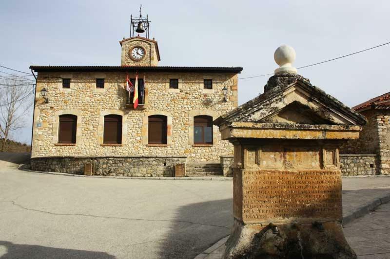 Casa De Pueblo Con Merendero Opcional Casarejos