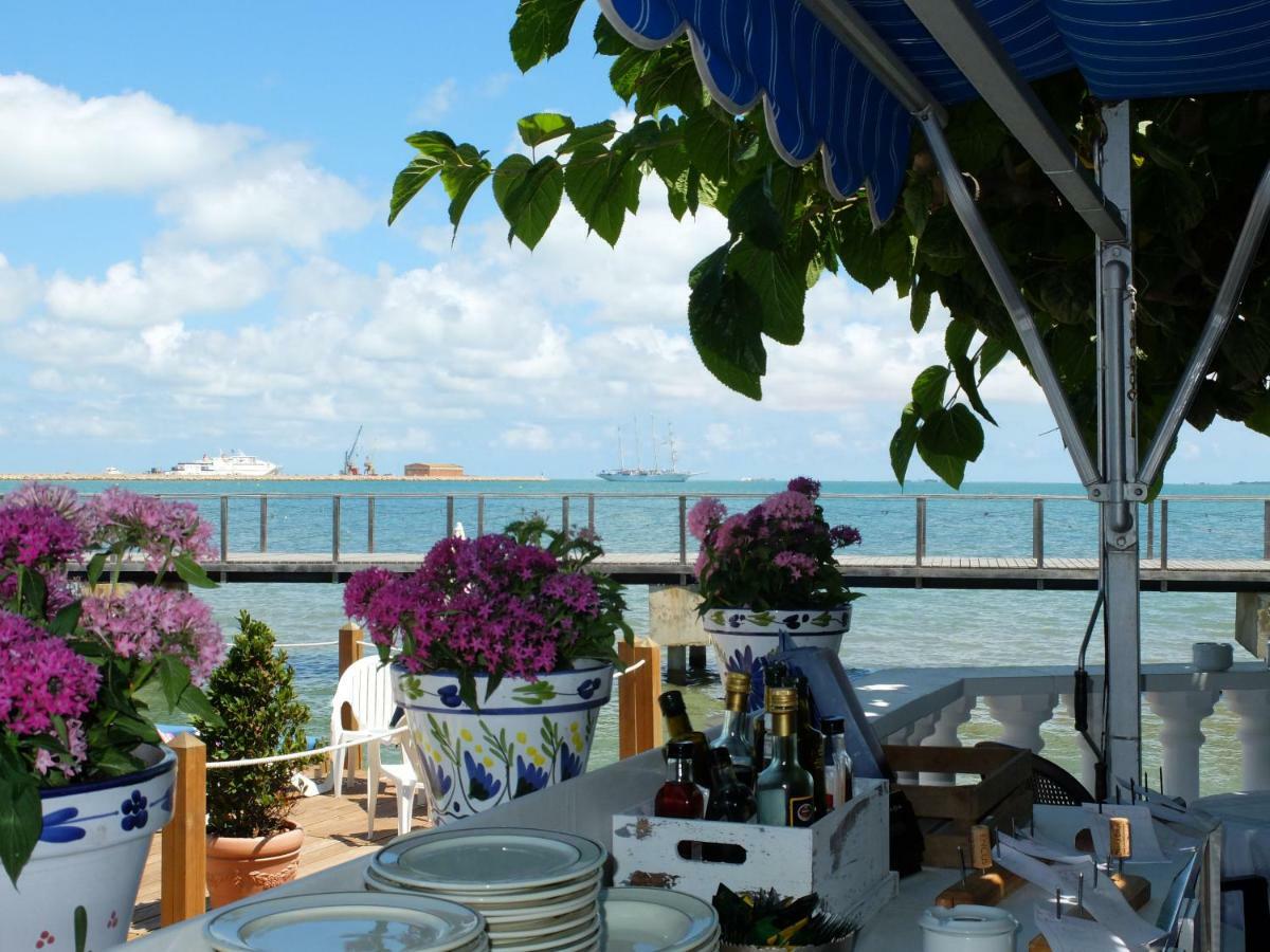 Restaurant Juanito Platja Hotel *