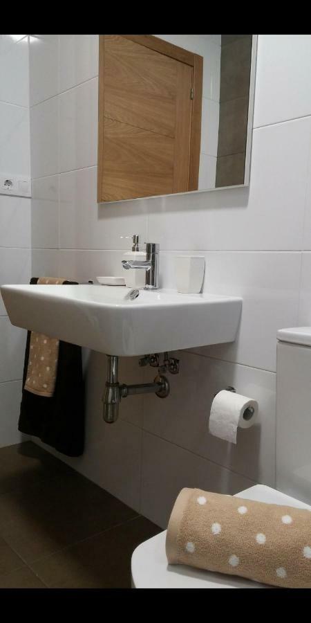 Precioso Apartamento Recien Reformado En Plena Zona Vieja *