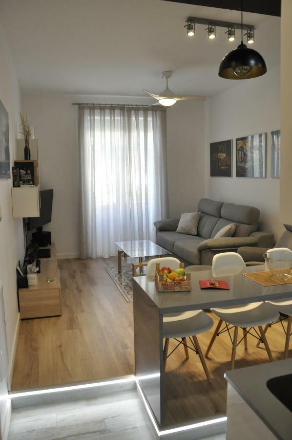 Apartment Vacacional El Vinagrillo Con Parking Cubierto Incluido