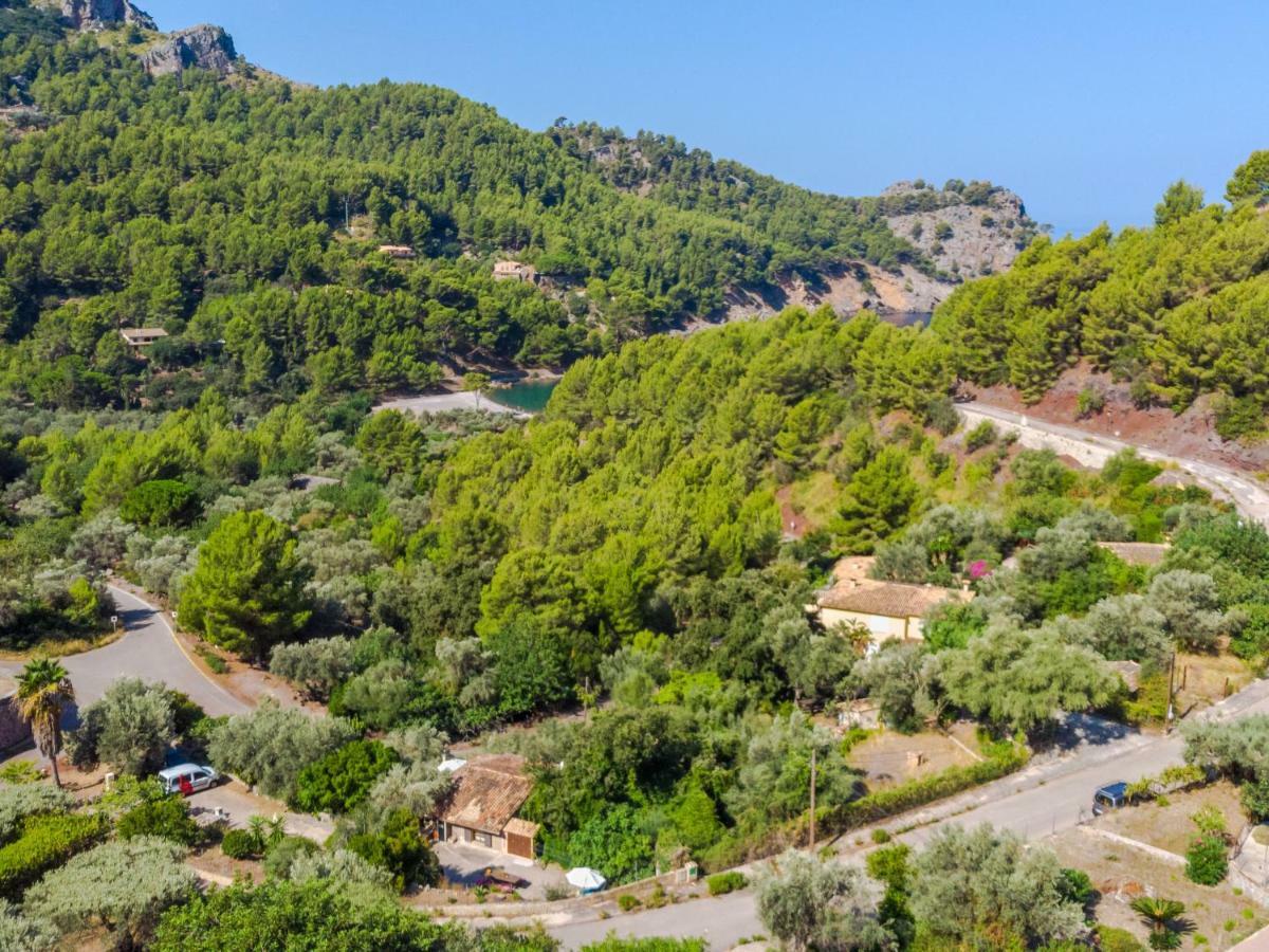 Сasa de vacaciones By Interhome Cala Tuent