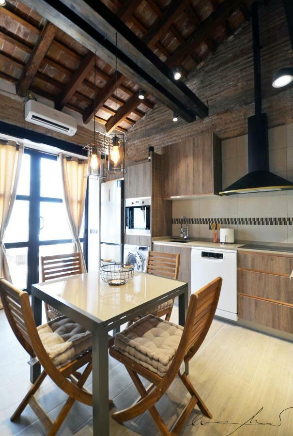 Casita En El Cabañal Con Patio Сasa de vacaciones