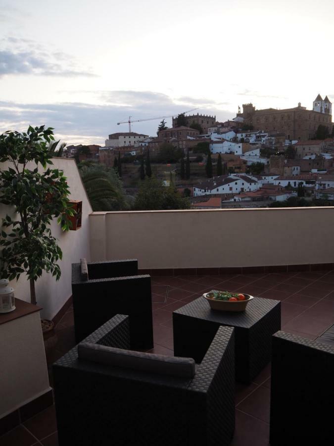 Turístico. Azahar. Cáceres.