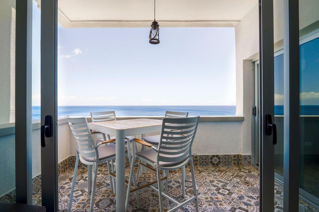 Heavenly Apartment On The Frontbeach Apartment *