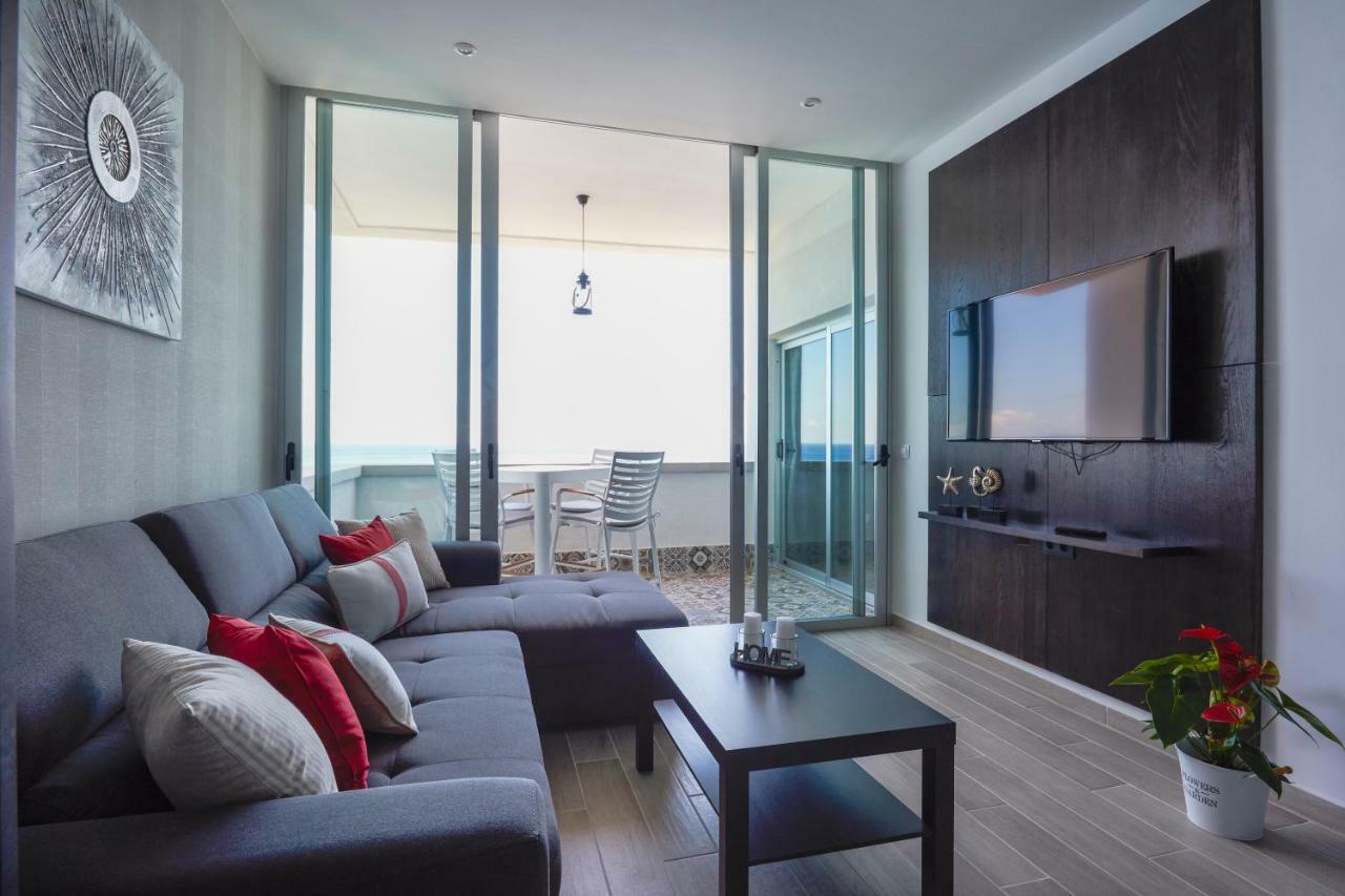 Heavenly Apartment On The Frontbeach * Santa Cruz de Tenerife