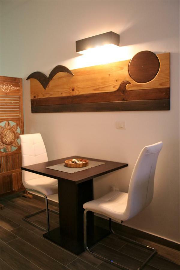 Tortuga's Mood Apartment