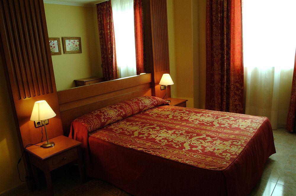Checkin Valencia Ciscar 4* Picanya