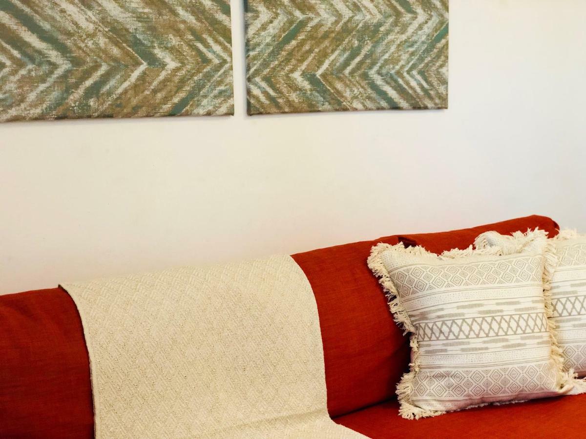 Canaryislandshost L Surf Lanzarote Apartment Famara