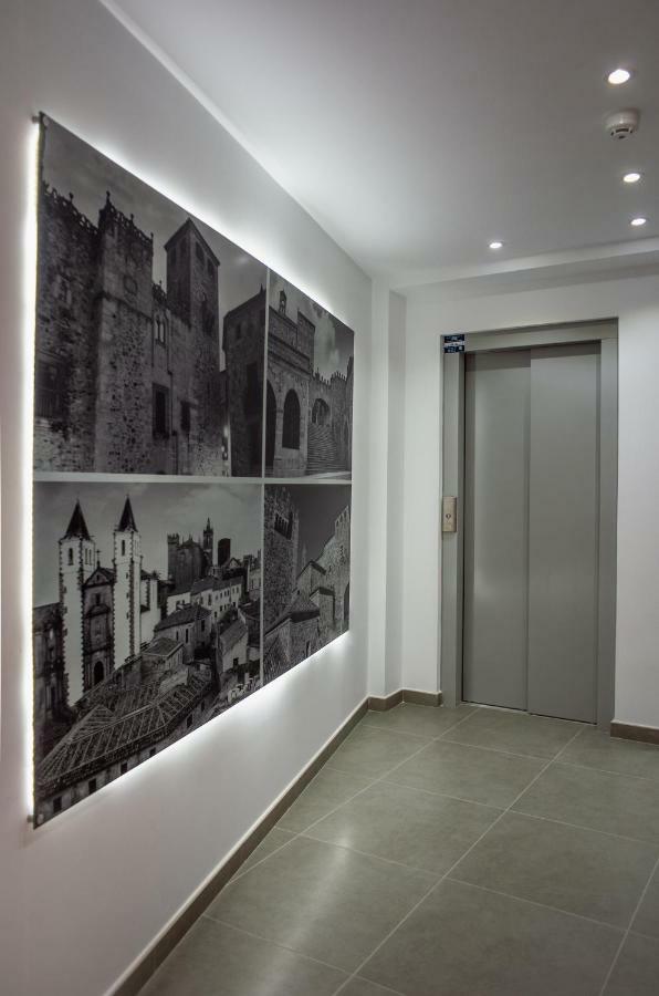 Turisticos Moret 11 - 2b Apartment Caceres