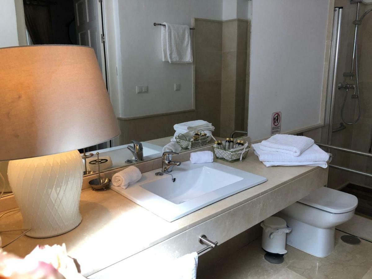 Hotel La Carrena