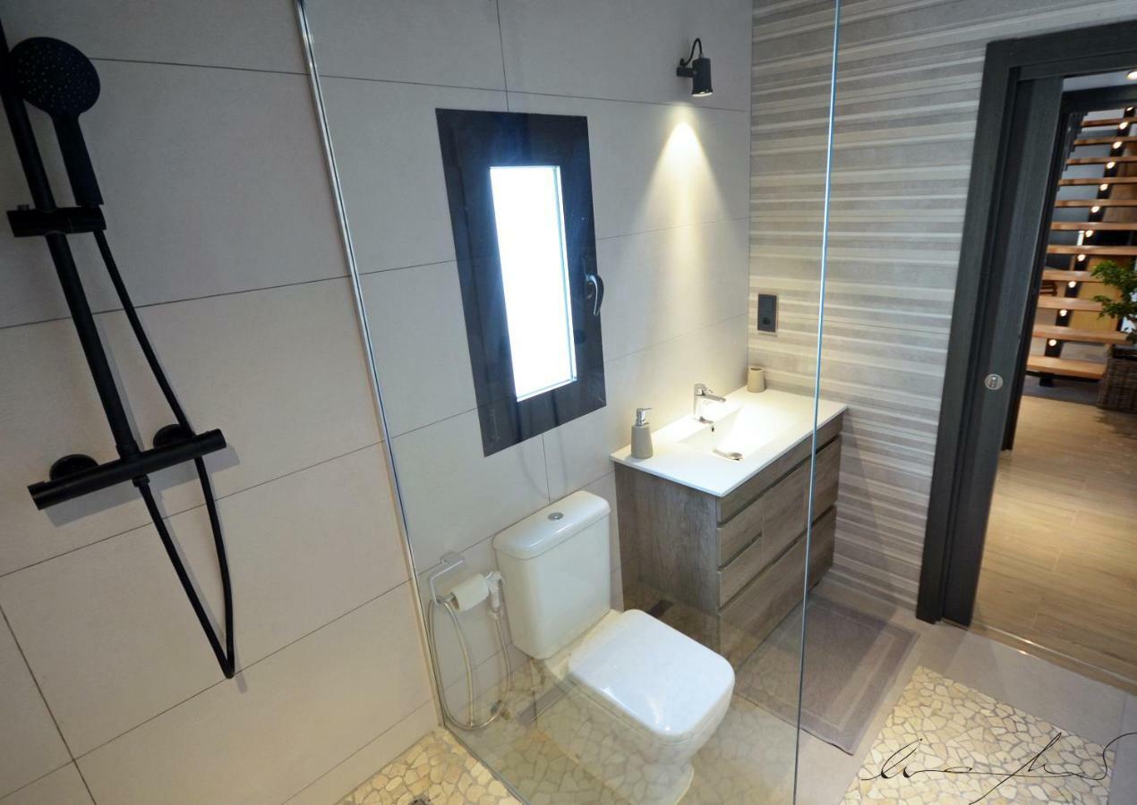 Casita En El Cabañal Con Patio * Valencia