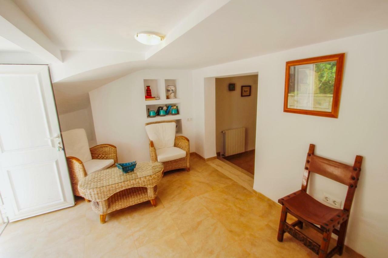 Villa El Atardecer-10 - Modern With Splendid Views In