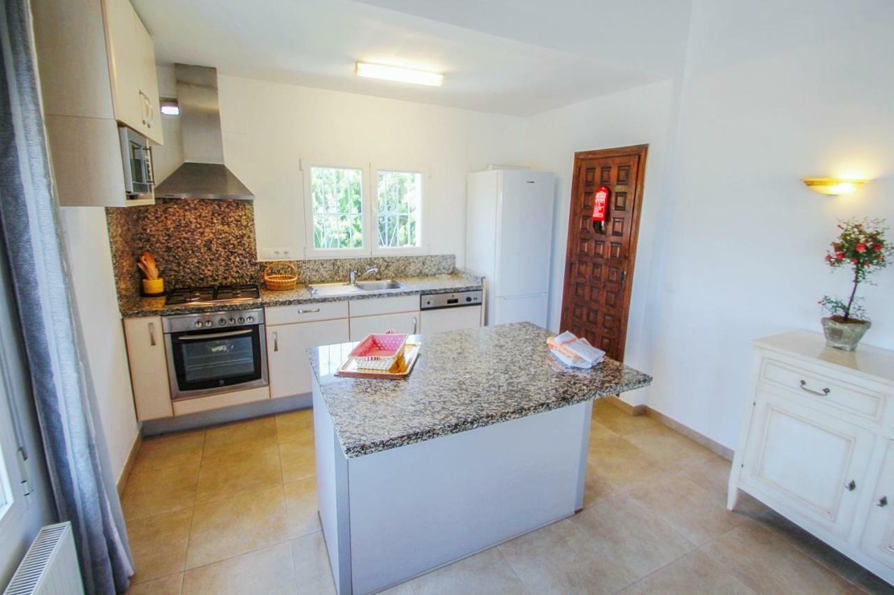 El Atardecer-10 - Modern With Splendid Views In