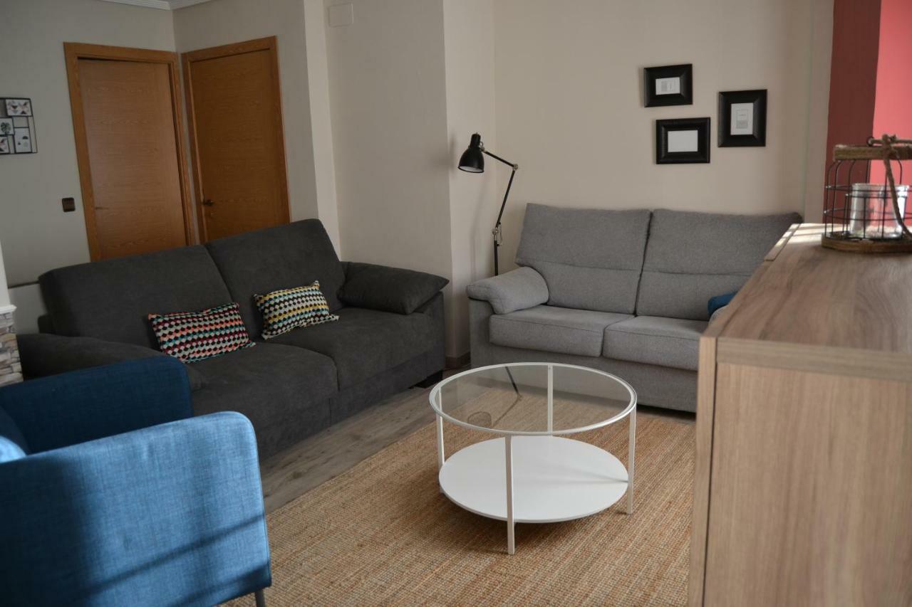 Tres Puentes Apartamentos&habitaciones Anguiano