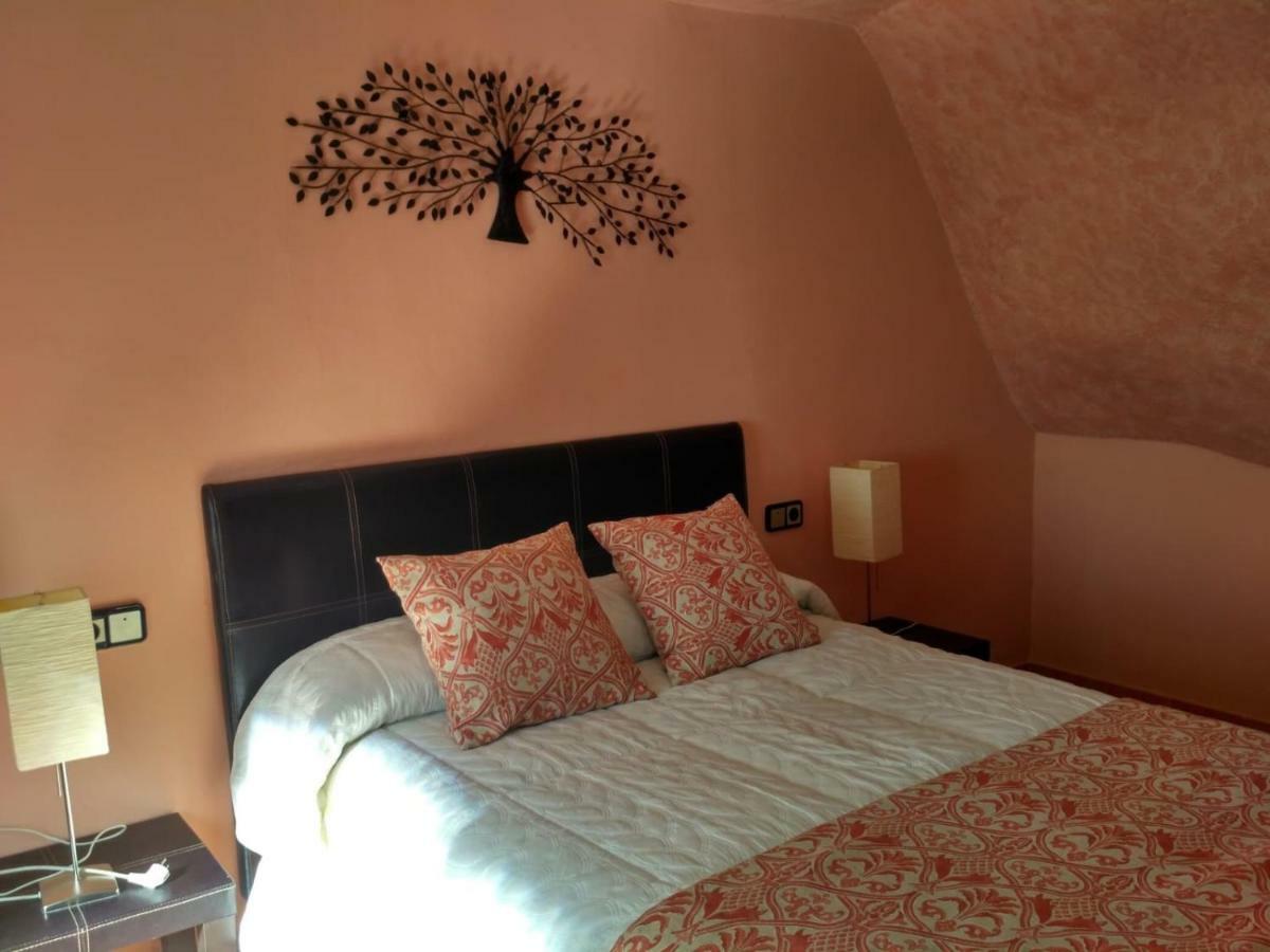 Cuevas Del Sol Setenil De Las Bodegas