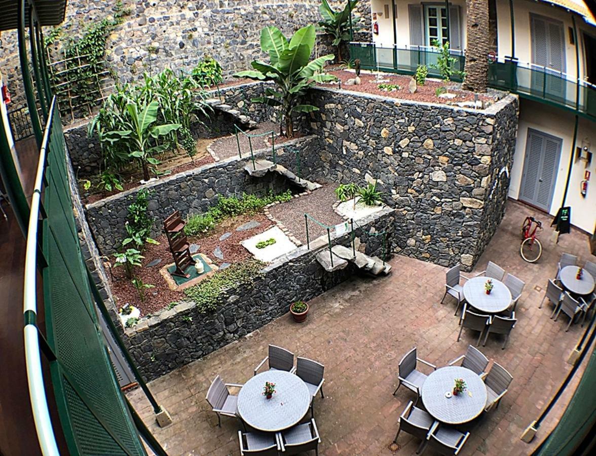 Hotel Rural Triana 3*