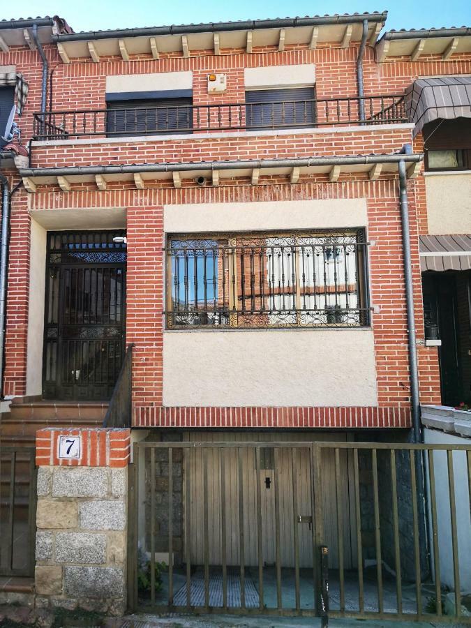 Vut Martina Holiday home Avila