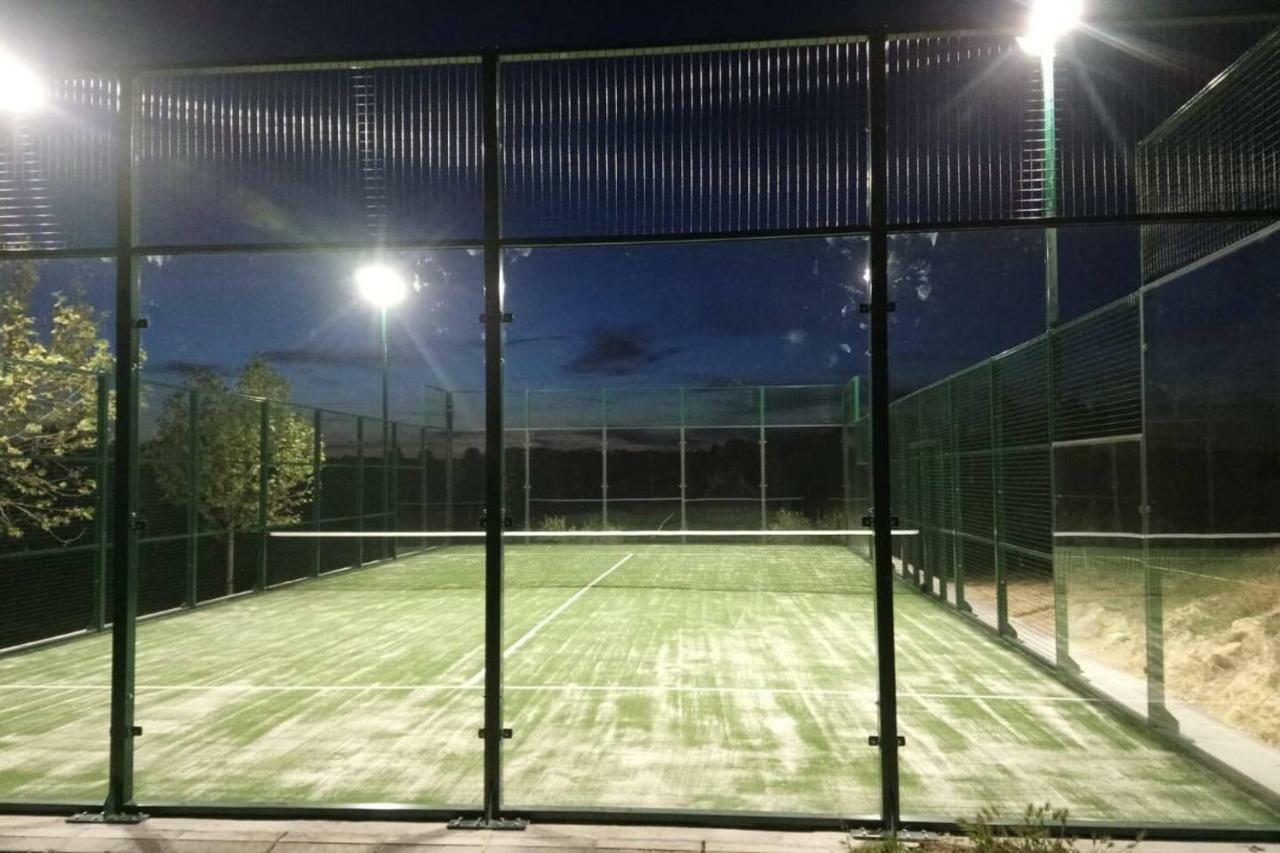 Casa Herreros - Rural Con Pista De Padel Сasa de vacaciones