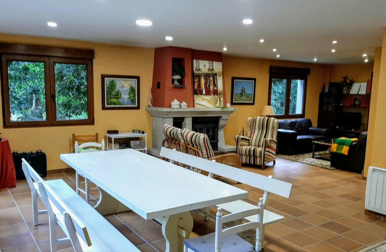 Holiday home Casa De Cimadevila Santiso