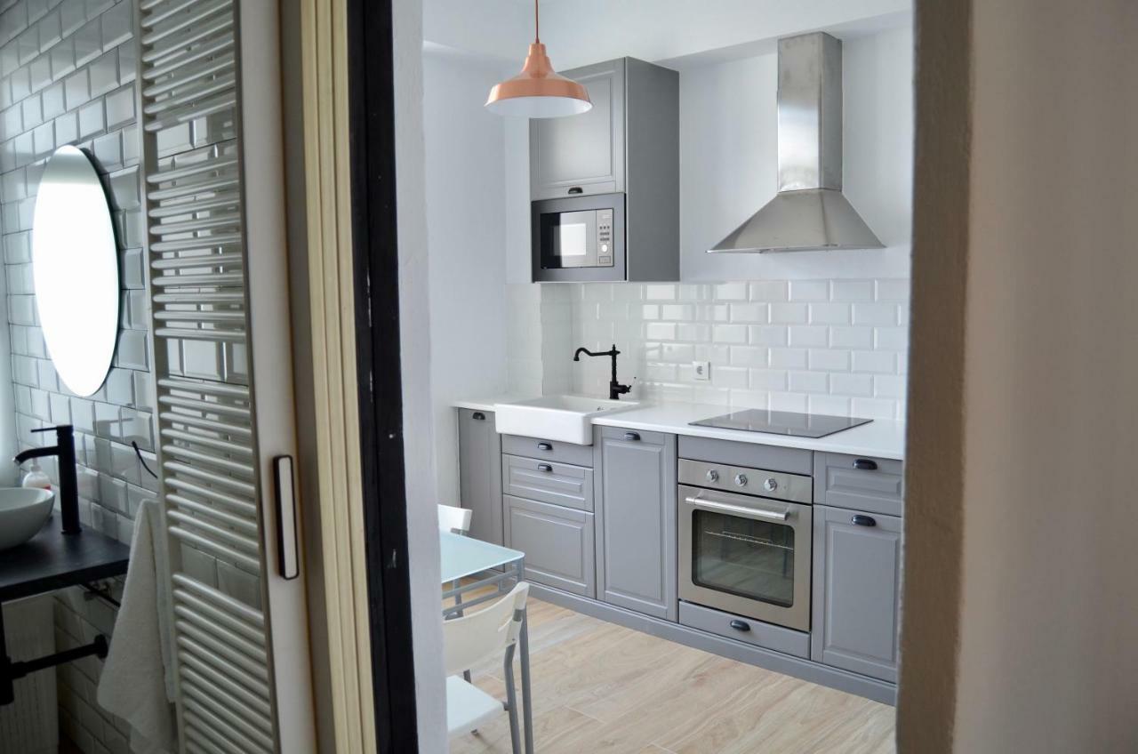 Apartamento Completamente Equipado En Ferrol. * Ferrol