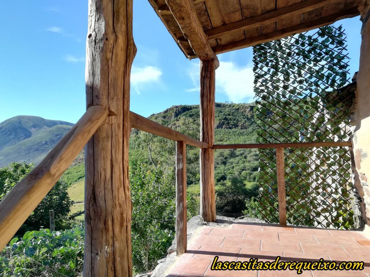 Las Casitas De *