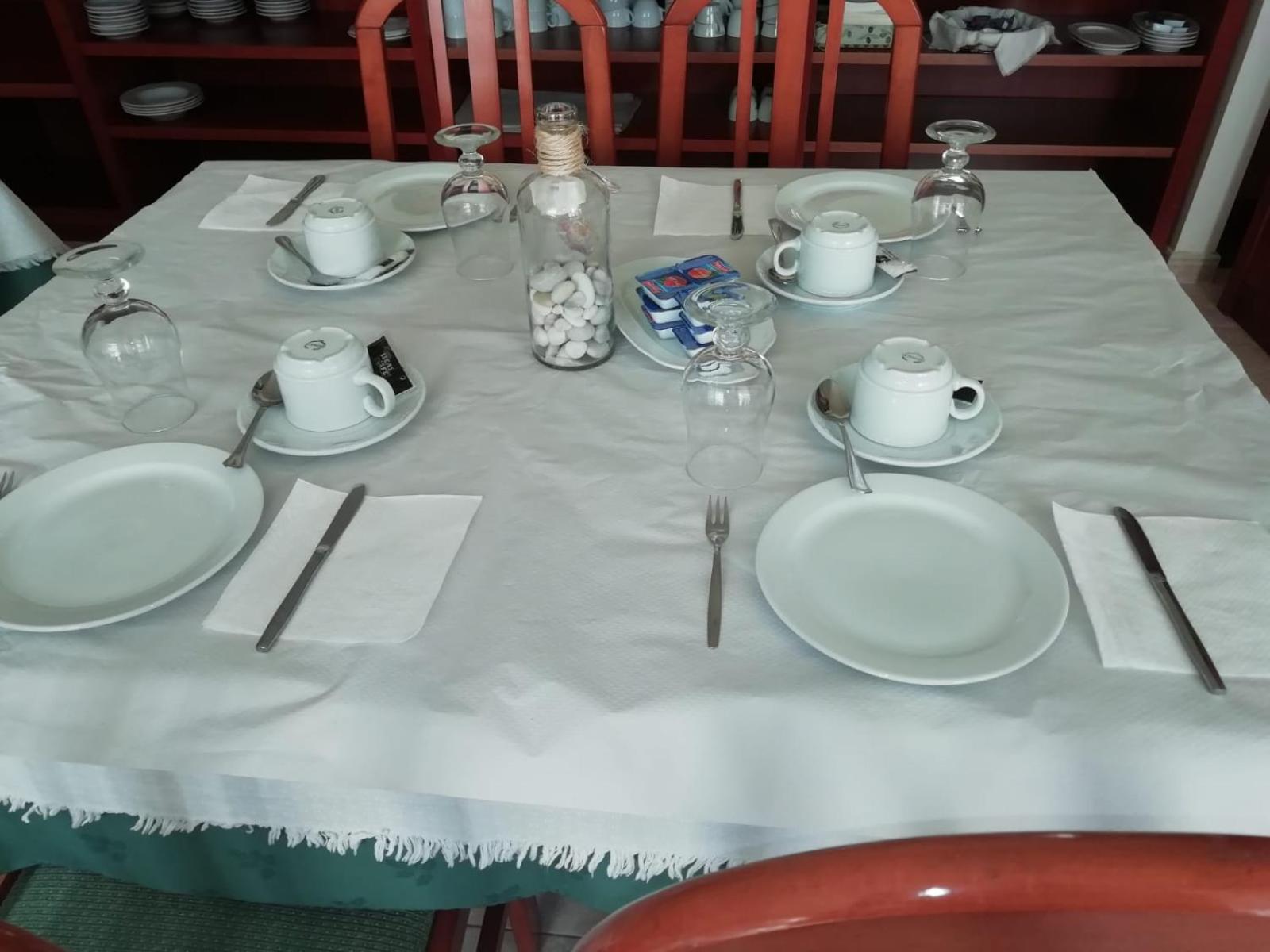 Cabo Festiñanza Hotel 2*