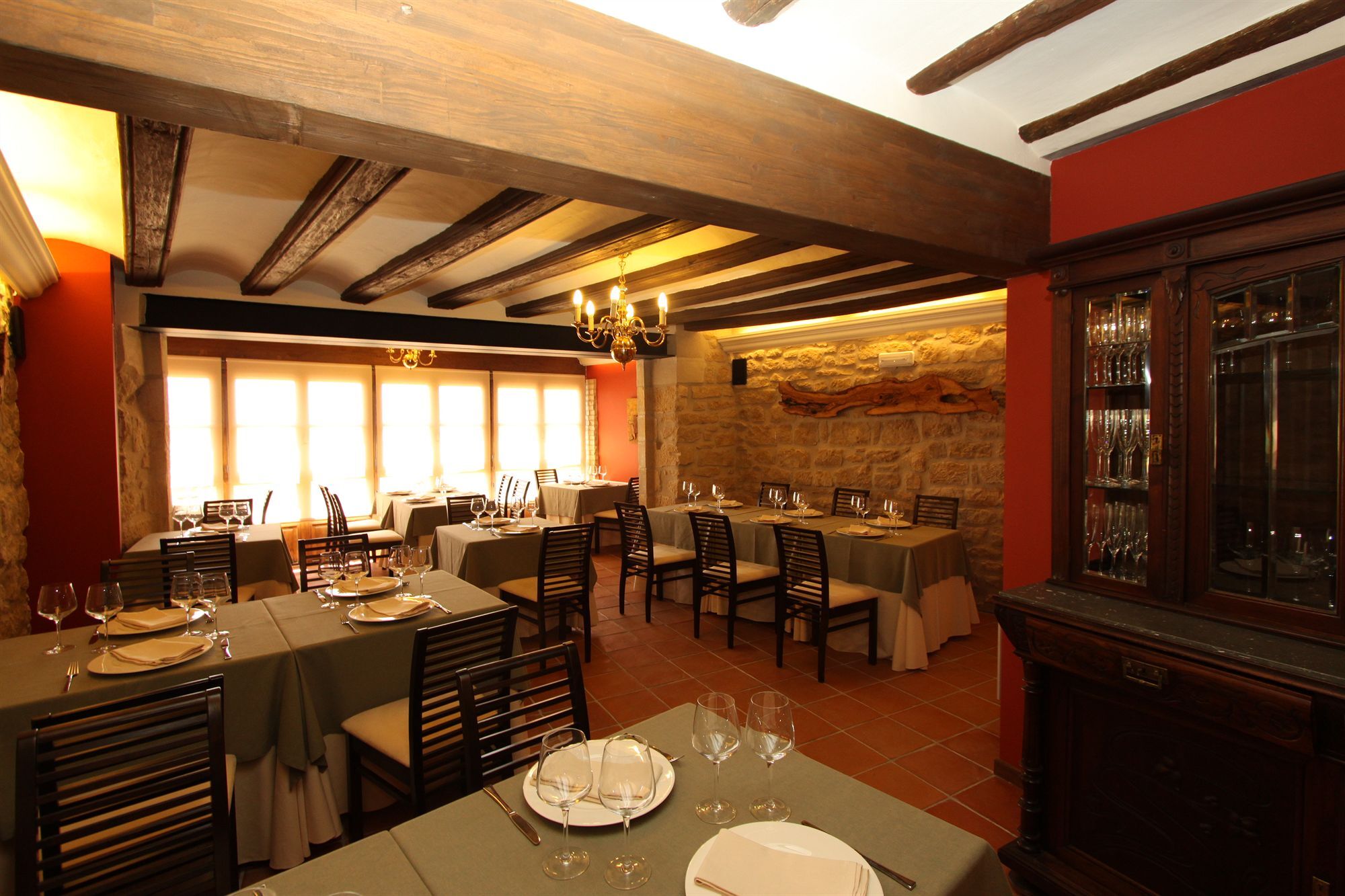 Del Sitjar 3*