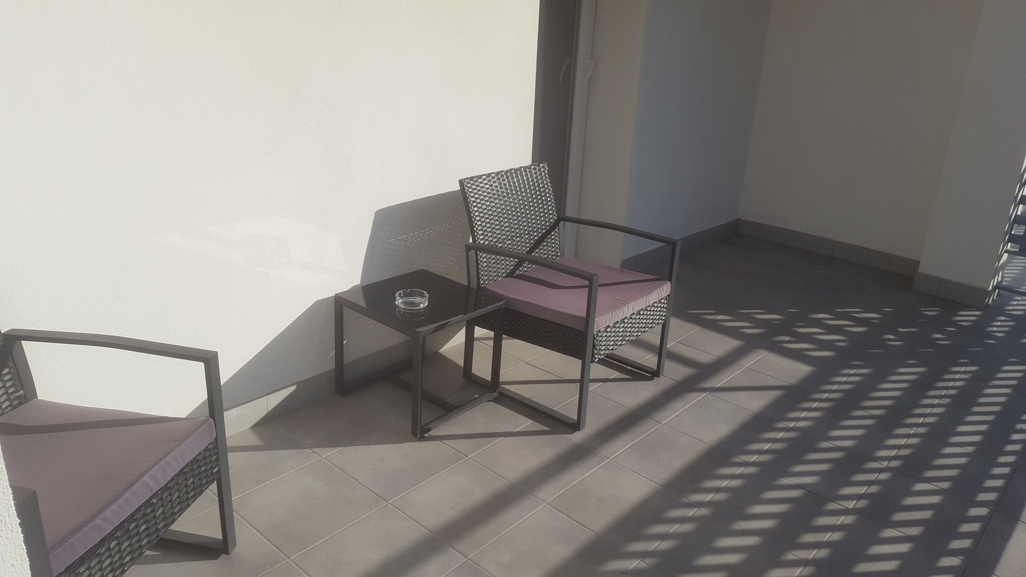 Deluxe & Guest house 2*