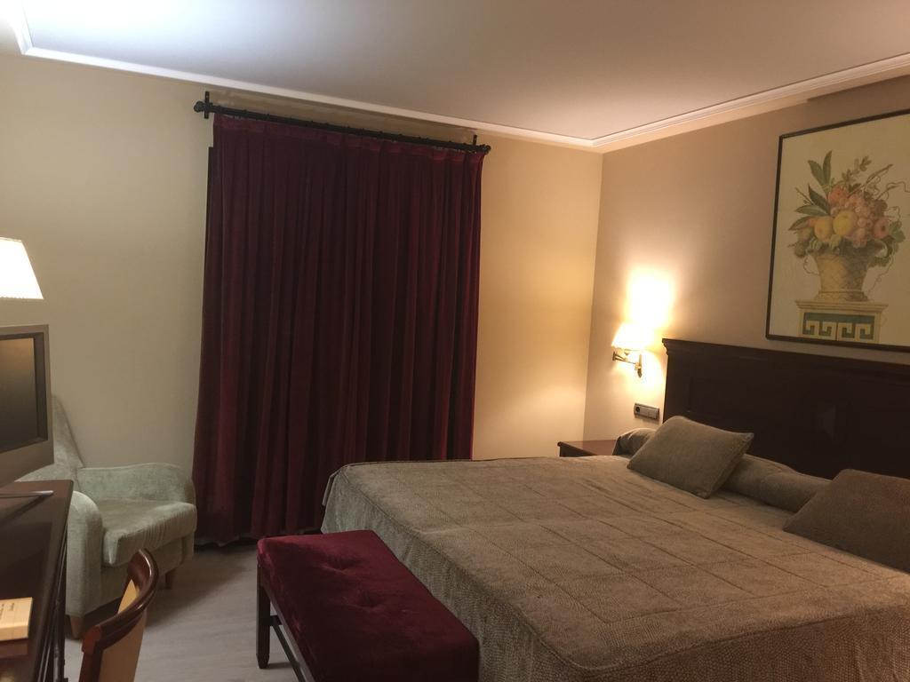 Hotel Yoy De Sallent 3