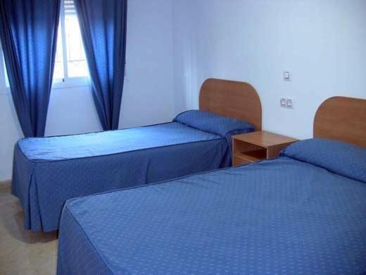 Hotel Hermanos