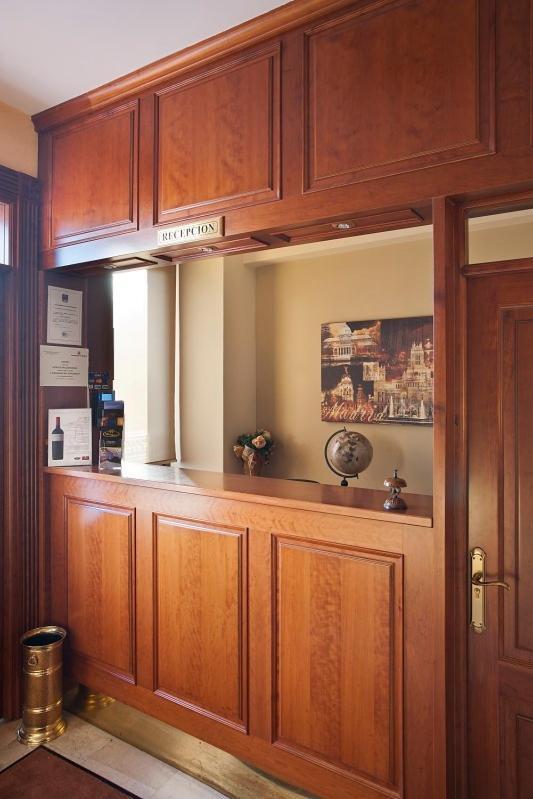 Guest house De 3*