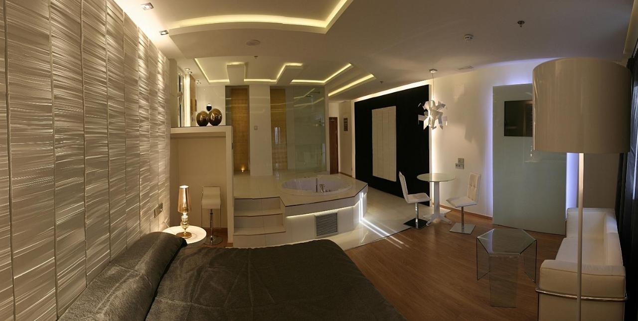 Hotel Kadrit 4*
