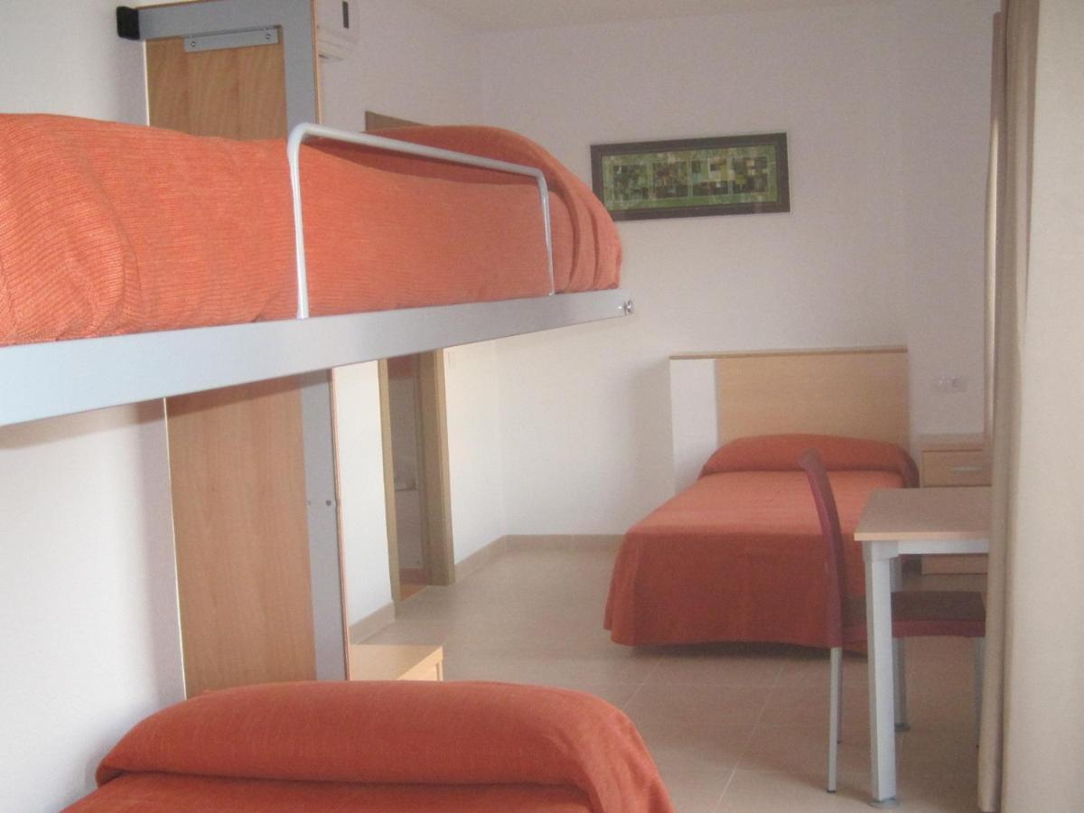 Hostel Inturjoven *