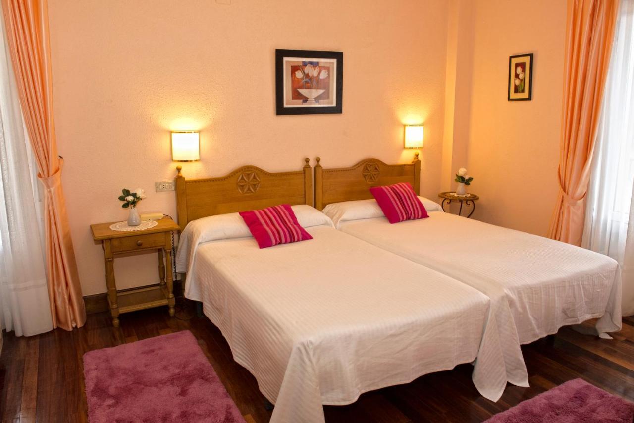 Hotel Txaraka