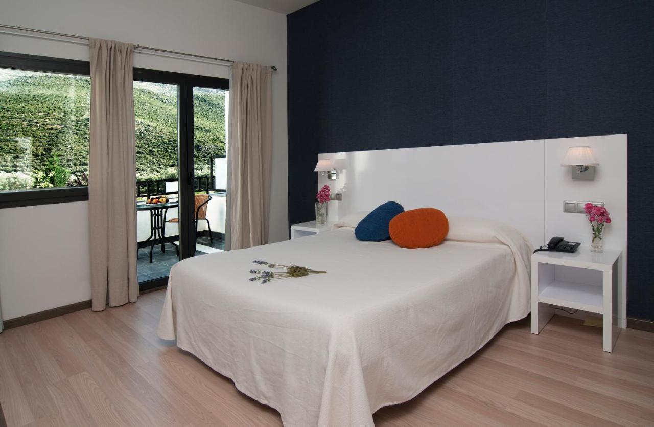 Hotel Amalurra Granada 2*