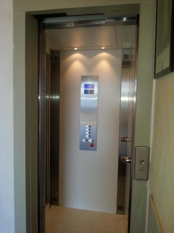 Rompeolas Hotel Baiona