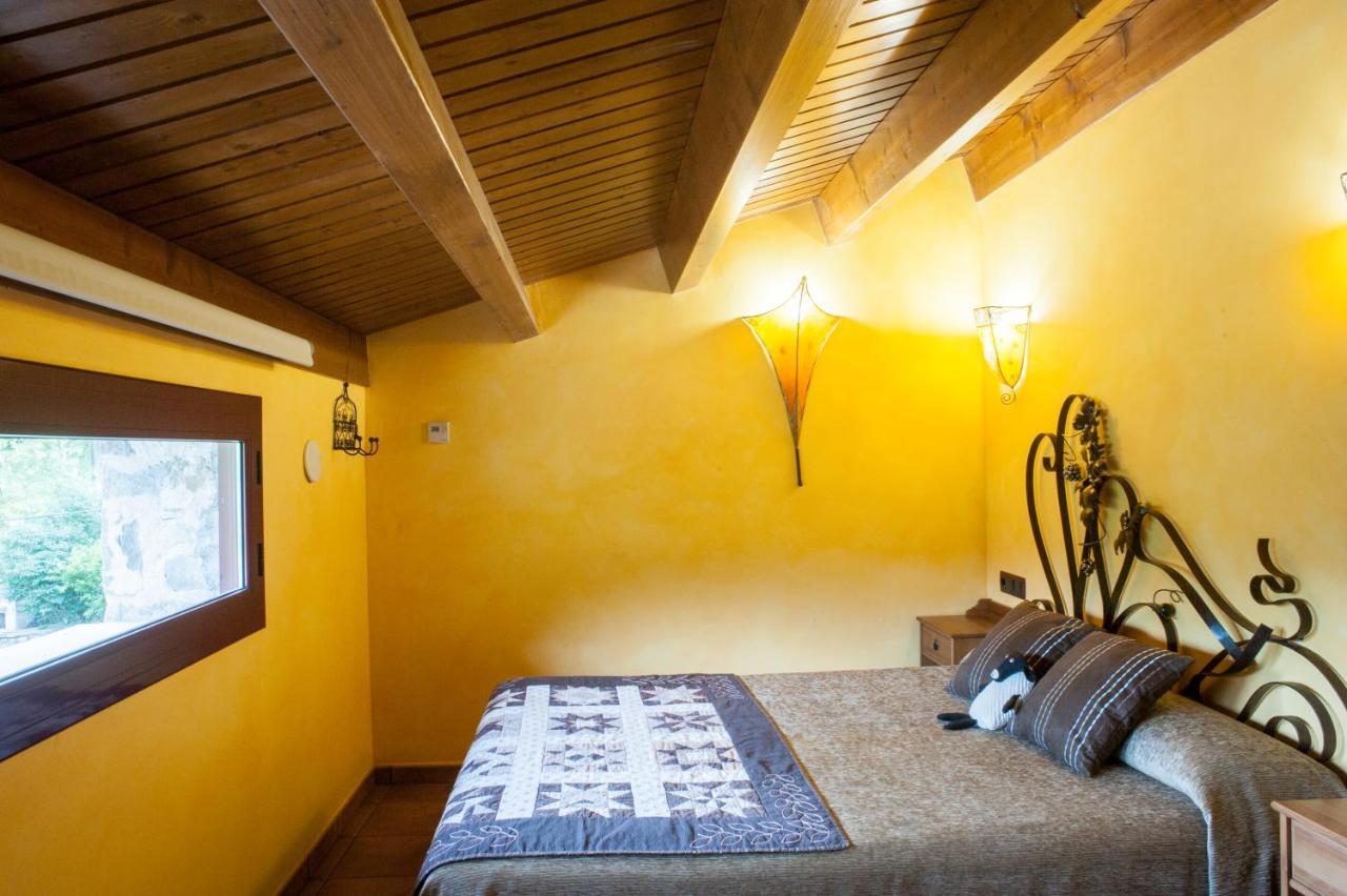 Country house Mas La Riera