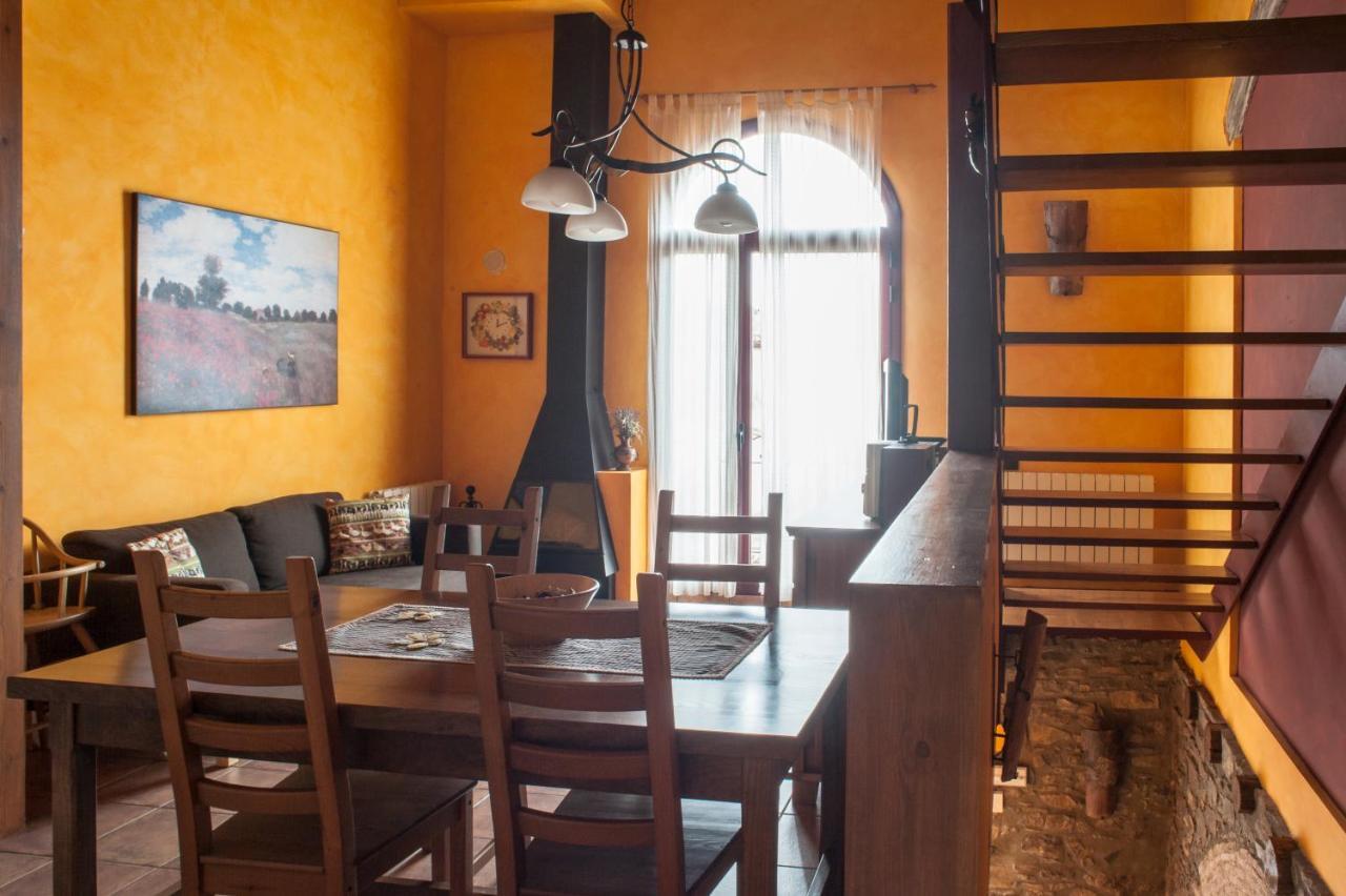 Mas La Riera Country house Campdevanol