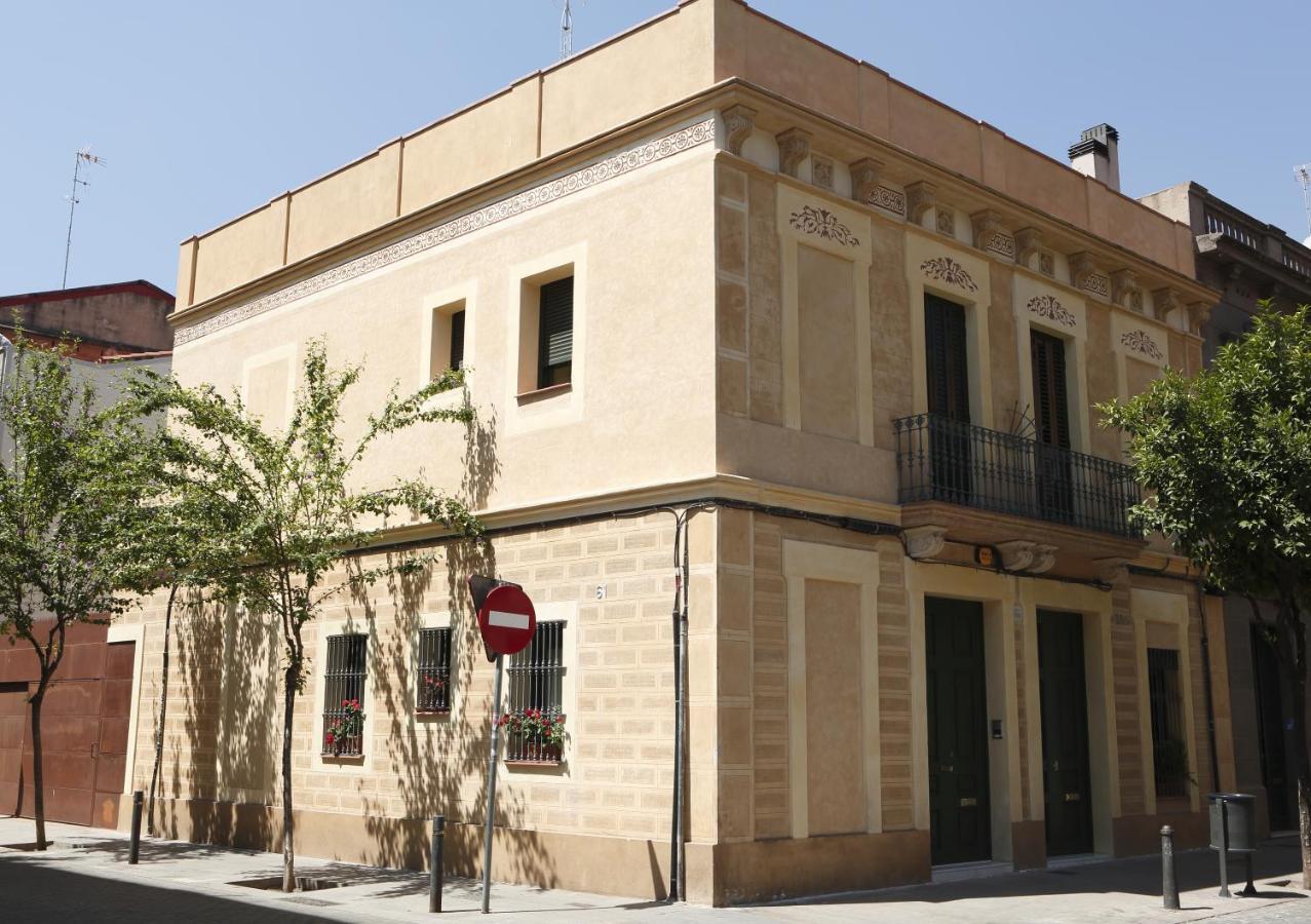 Coroleu House Hostel