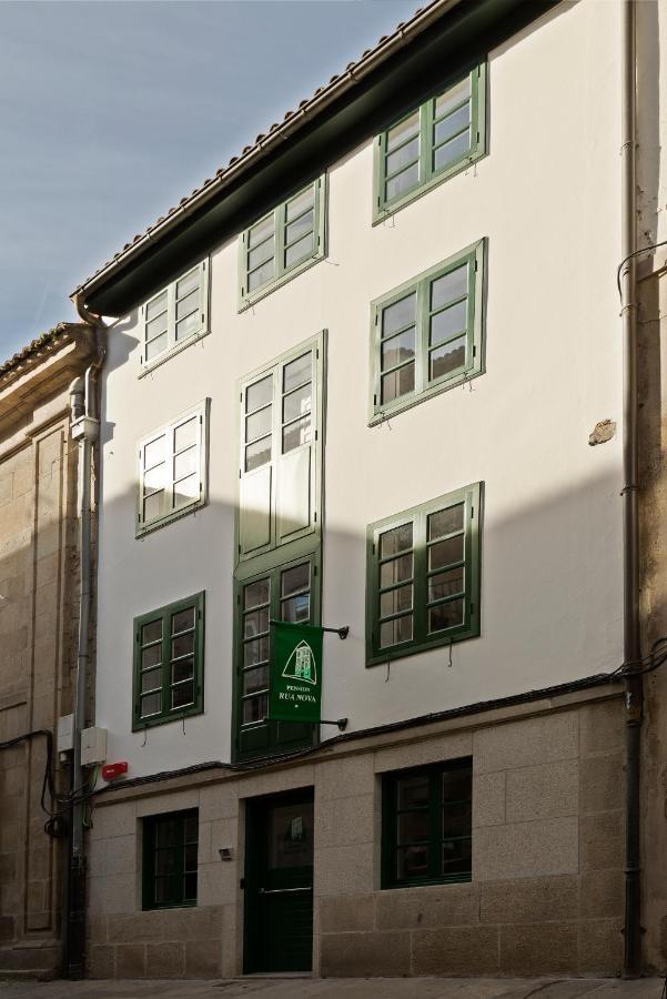 Rua Nova Pensión 2*