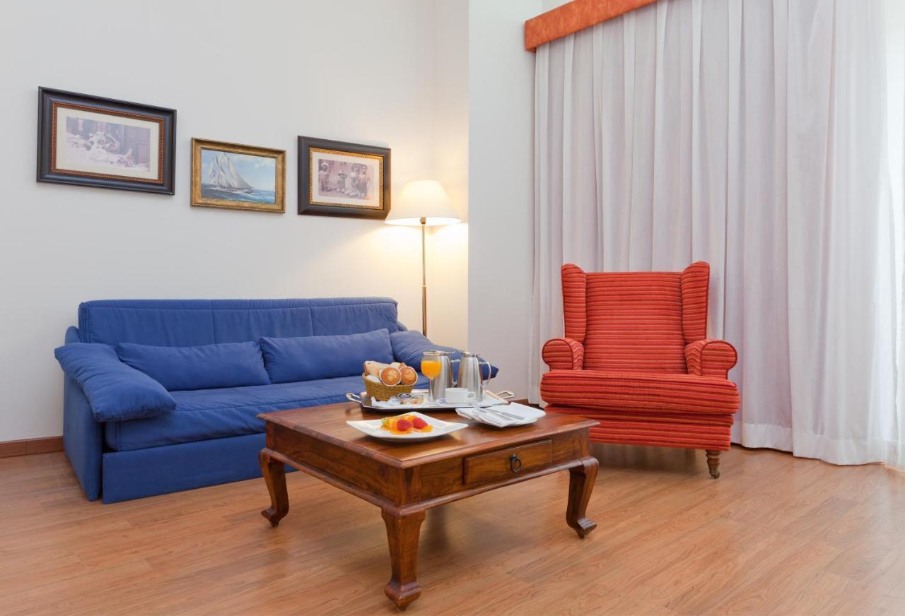 Senator Hotel 4*