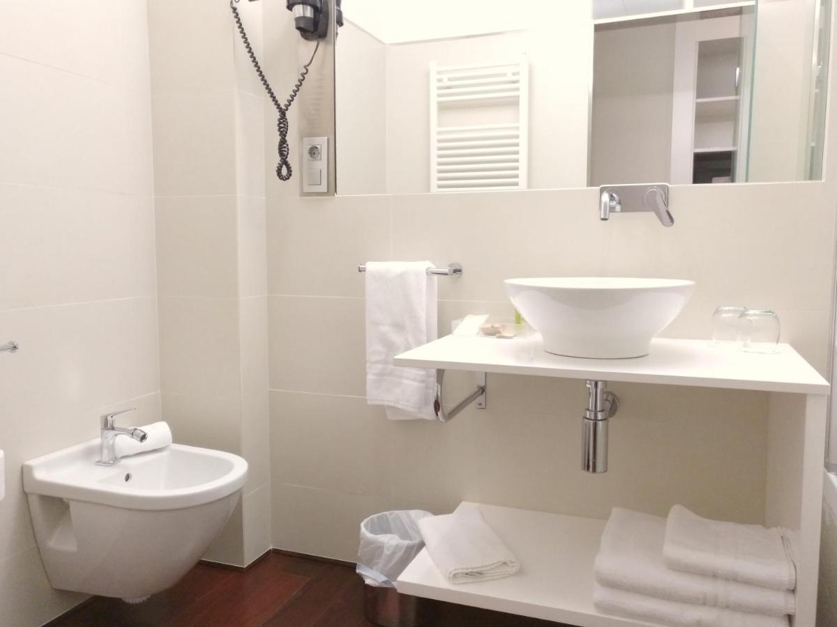 Ceres Hotel 3*