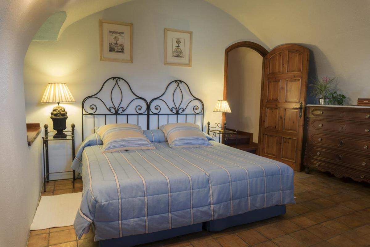 Hotel El Castell De Ciutat - Relais & Chateaux