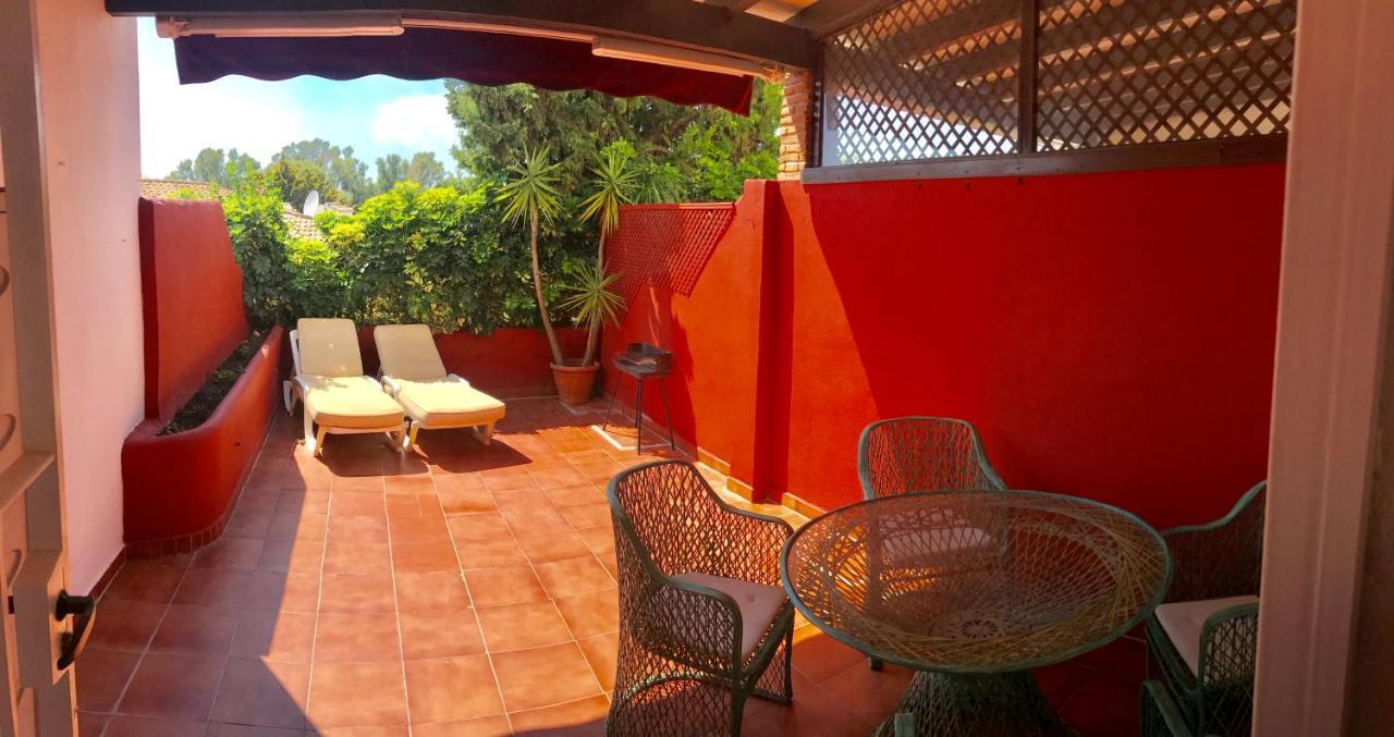 Adosado En Residencial Сasa de vacaciones Sitio de Calahonda