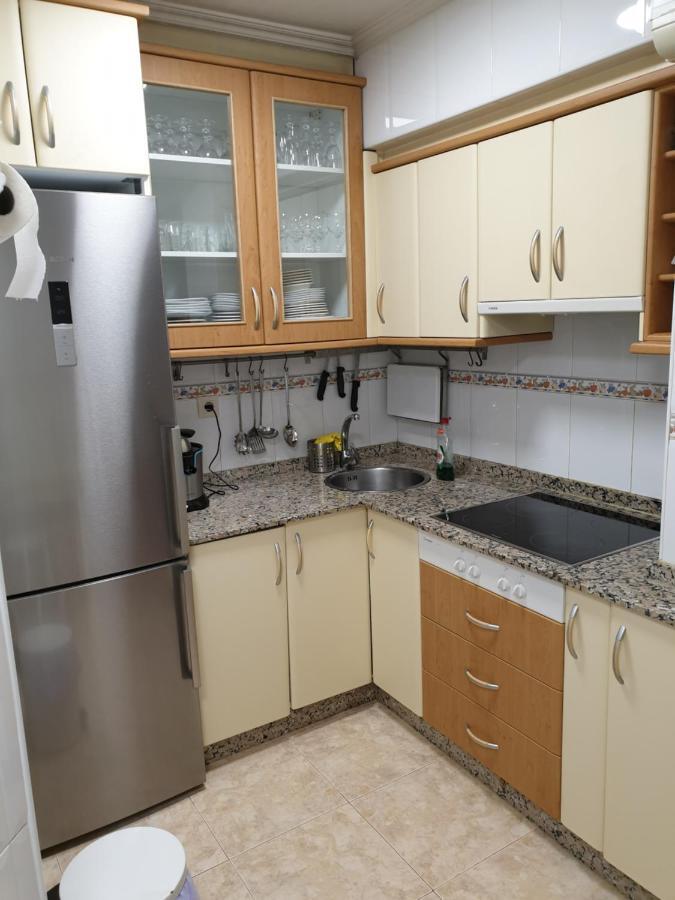Ronda Nelle, 142 Apartamento 5 Min De La Playa De Riazor A Coruña