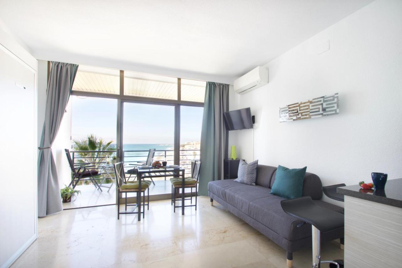 Sea Front With Spacious Balcony Santa Clara