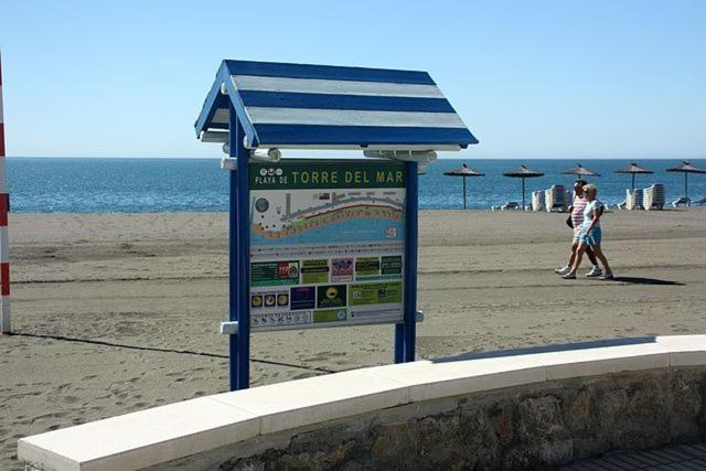 Villa Moderna Con Piscina Privada, Jardin Y Vista Al Mar Torre Del Mar